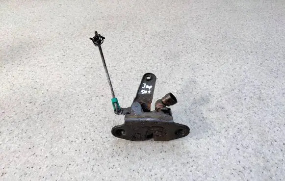 Jeep Grand Cherokee Tailgate/trunk/boot lock/catch/latch
