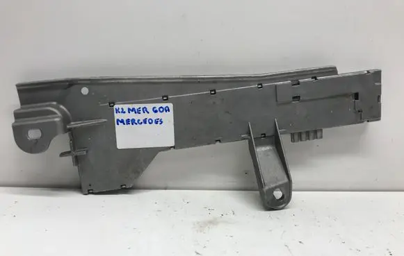Mercedes-Benz CLS C219 Aerial antenna amplifier A2198200089 921839025410344370012612