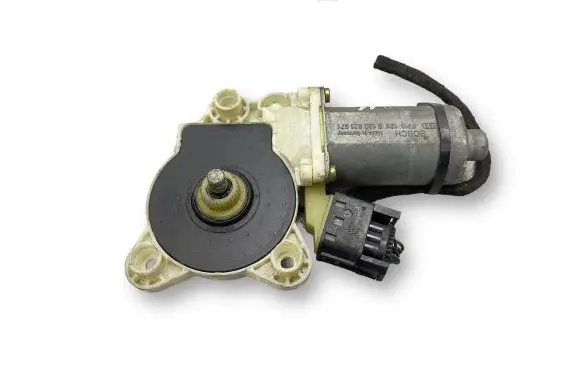 Mercedes-Benz E W211 Front door window regulator motor A2118203042 0130821971 993627