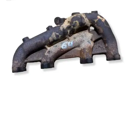 Volkswagen Golf III Exhaust manifold 037253033