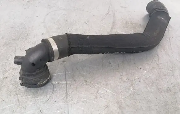 Audi A4 S4 B8 8K Engine coolant pipe/hose 8K0121055E