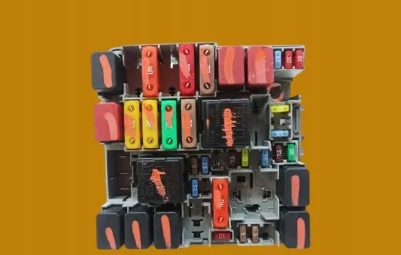 Fiat Punto Evo Fuse box set 51827977