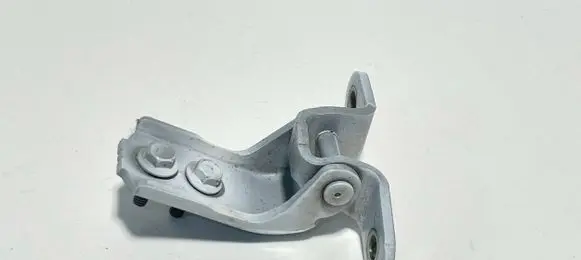 Toyota C-HR I Front door upper hinge 6871002060 30623