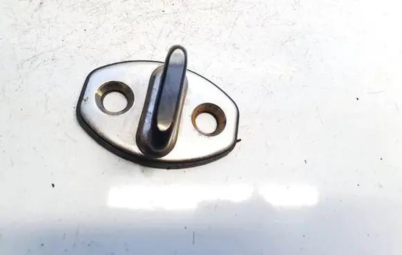 Seat Altea Rear door lock loop/hook striker 5p0837033