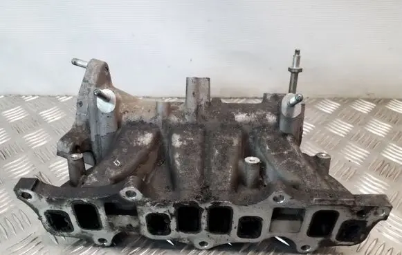 Honda FR-V Intake manifold