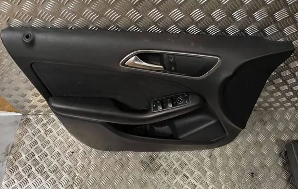 Mercedes-Benz B W246 W242 Front door card panel trim 20086059H4