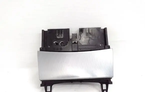 Ashtray (front)