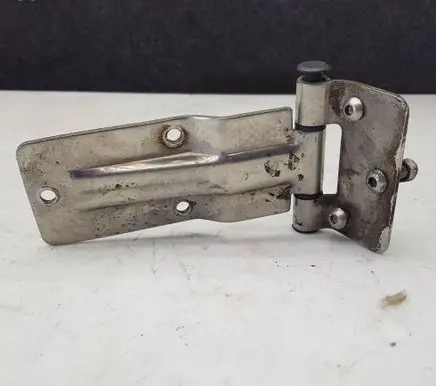 Mercedes-Benz Sprinter W906 Rear door lower hinge 