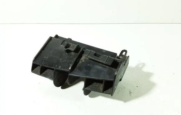Toyota Verso Rear bumper mounting bracket 525620F020