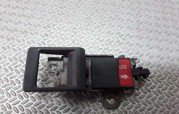 Mitsubishi Pajero Tailgate interior release/open handle 