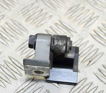 BMW 3 F30 F35 F31 Front door upper hinge