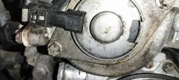 Opel Astra J Camshaft pulley/ VANOS 55562223