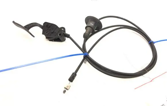Peugeot 5008 Engine bonnet/hood lock release cable 