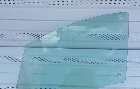 Peugeot 207 Front door window glass four-door 43R001583