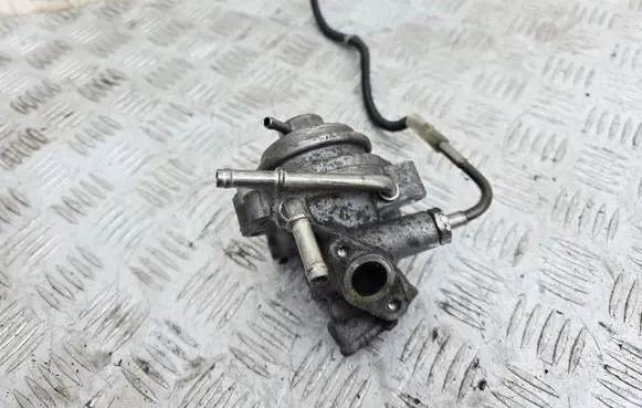 Mercedes-Benz A W169 EGR valve A6401401660 70030628