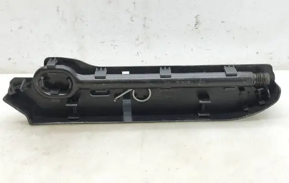 Volkswagen Transporter - Caravelle T6 Towing hook eye 7E0807401 7E0012113D