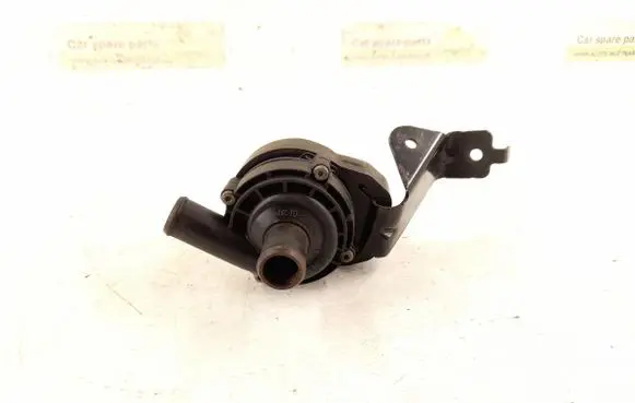 Mercedes-Benz C AMG W205 Electric auxiliary coolant/water pump 2118350028 2048350364