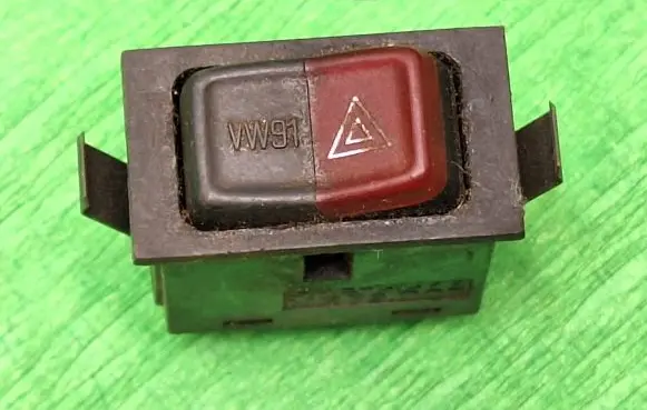 Volkswagen Jetta II Hazard light switch 161953235a