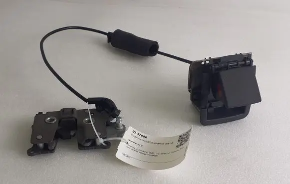 Hummer H3 Seat back rest lock catch 604587 604583