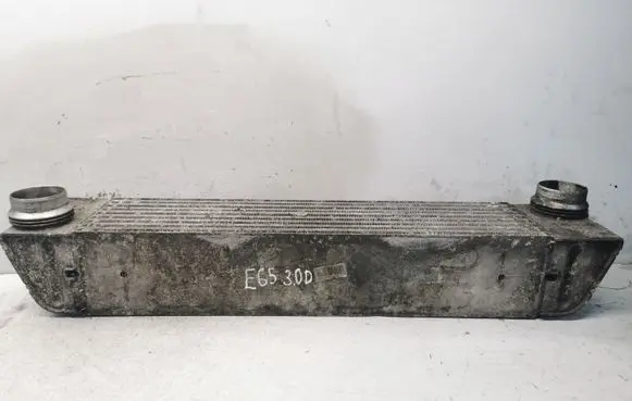 BMW 7 E65 E66 Intercooler radiator