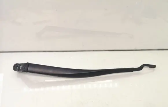 Lexus IS 220D-250-350 Front wiper blade arm