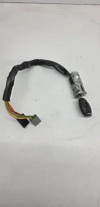 Nissan Kubistar Ignition lock 354895