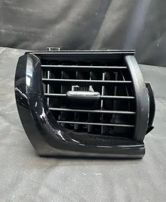 Toyota Hilux VIII Dashboard side air vent grill/cover trim 55660YP010 55660KK140 55660KK050