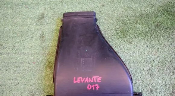 Maserati Levante Air intake duct part 670033069