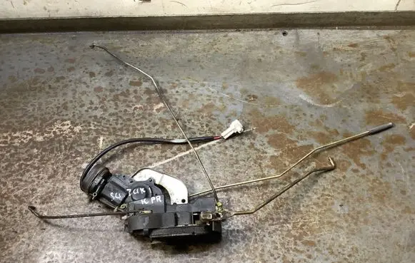 Front door lock