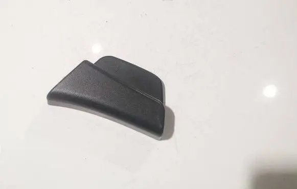 Nissan Qashqai Rear seat side bottom trim 87368JD00A