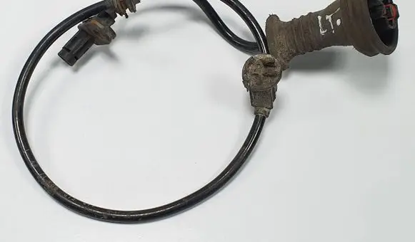 Mercedes-Benz A W169 ABS rear brake sensor A1695400817