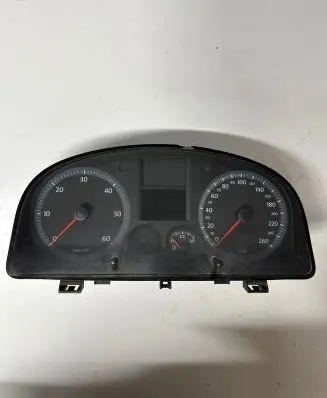 Volkswagen Caddy Speedometer (instrument cluster) 2K0920843C V0003000 VWZ7Z0F7204648