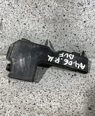 Audi A4 S4 B7 8E 8H Front bumper mounting bracket 8E0807283E