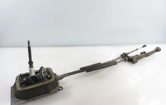 Volkswagen Polo III 6N 6N2 6NF Gear shifter/selector 