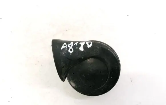 Volkswagen Touareg I Horn signal E10208