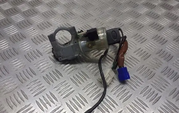 Subaru Forester SG Ignition lock 88215AE010