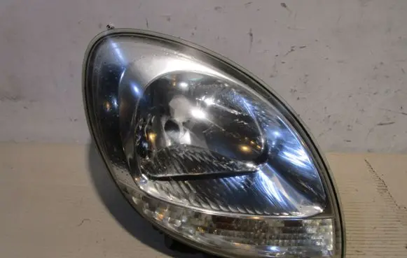 Renault Kangoo I Headlight/headlamp 8200236591