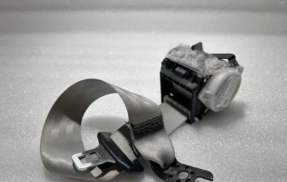 Audi A6 S6 C7 4G Rear seatbelt 4G8857805H 191015 306865700AFB
