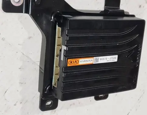 KIA Xceed Sound amplifier 96370-J7500