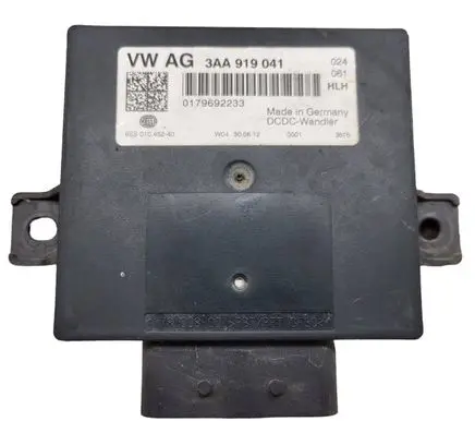 Volkswagen PASSAT B7 Power management control unit 3AA919041 8ES01045240 0179692233