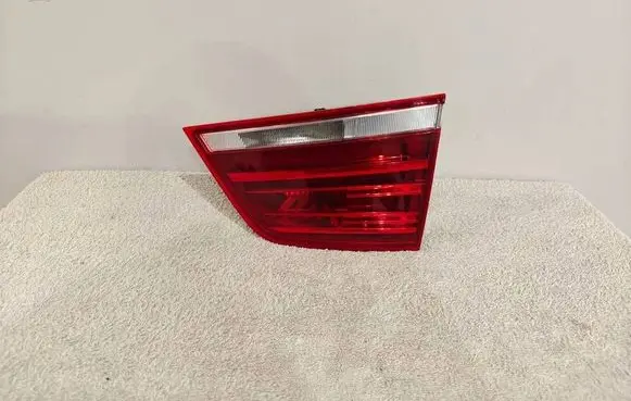 BMW X3 F25 Tailgate rear/tail lights 7217310