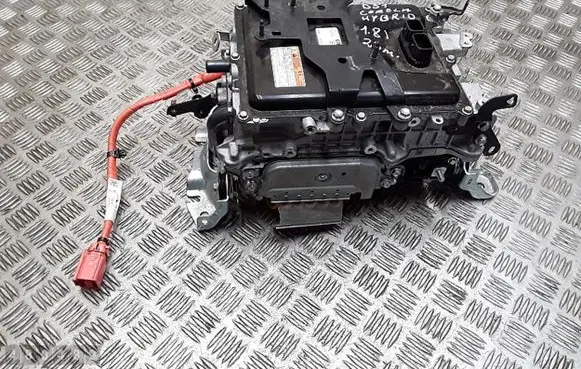 Toyota Corolla E160 E170 Voltage converter inverter G920047390