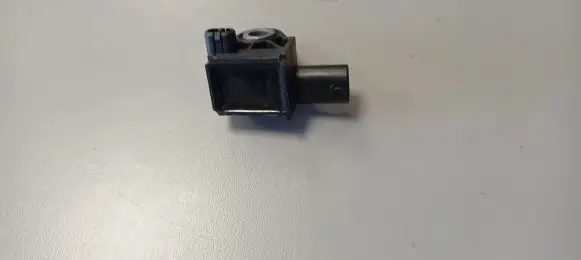 Chrysler Pacifica Airbag deployment crash/impact sensor 53312248 68174975AA