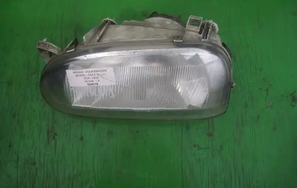Volkswagen Golf III Headlight/headlamp