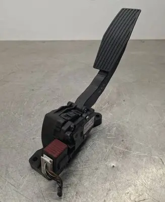 Opel Vectra C Accelerator throttle pedal 9186724