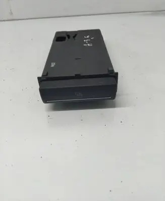 Audi A3 S3 8P Dashboard storage box/compartment 8P0941561