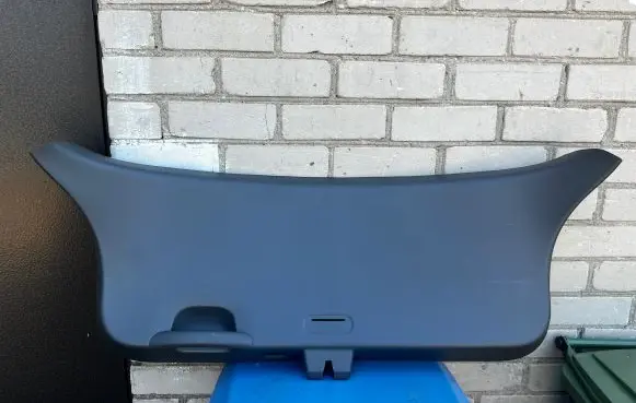 Hyundai Ioniq 5 Tailgate/boot lid cover trim 