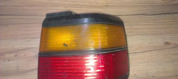 Volkswagen PASSAT B3 Rear/tail lights 357945112