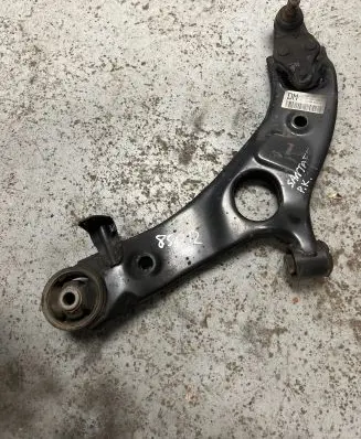 Hyundai Santa Fe Front lower control arm/wishbone 545002W200 20BZA015