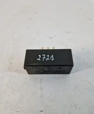 Mercedes-Benz E W124 Other relay 1248210047